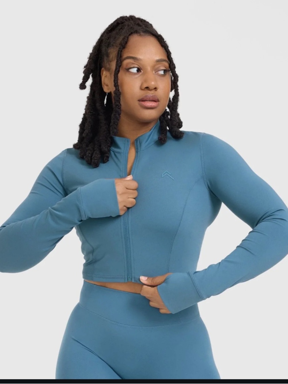 Oner Active Cropped Full Zip Jacket in Dusty Blue size xs